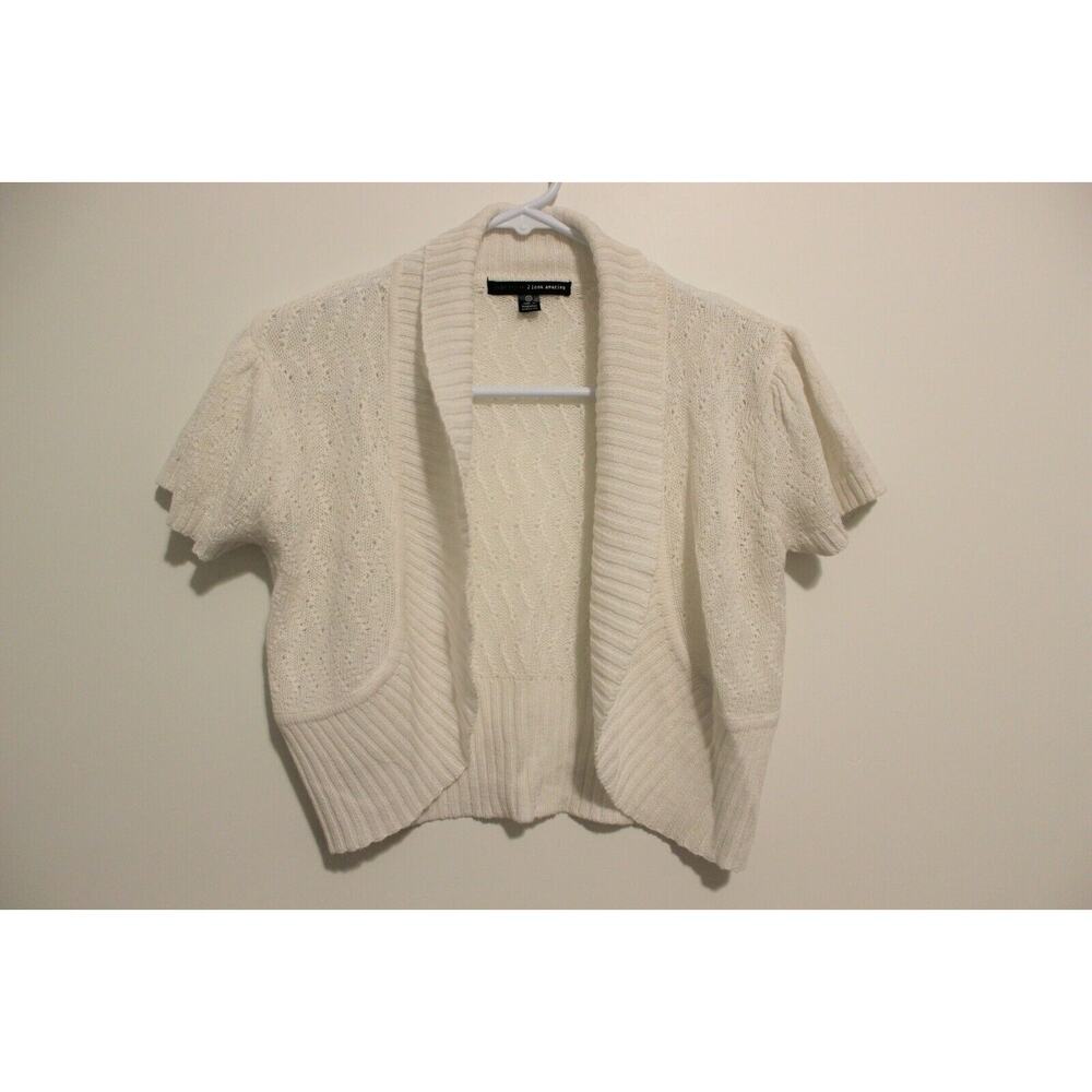 Made For Me 2 Look Amazing Knit Pull Over White Sweater Size M Pre-Owned